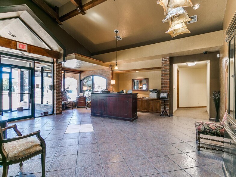 More Photos Of 1220 S Santa Fe Ave, Edmond Medical For Sale
