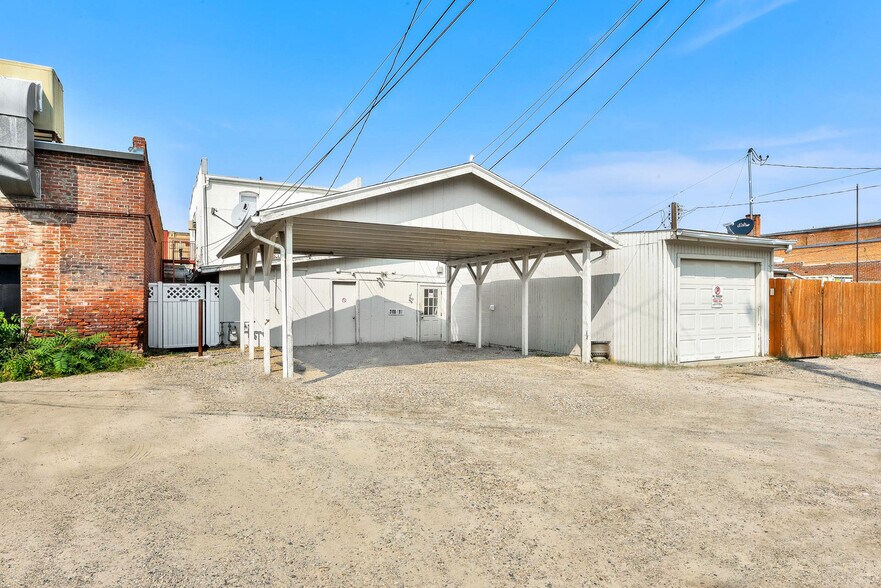 More Photos Of 16 N Main St, Payette Storefront Retail Residential For Sale