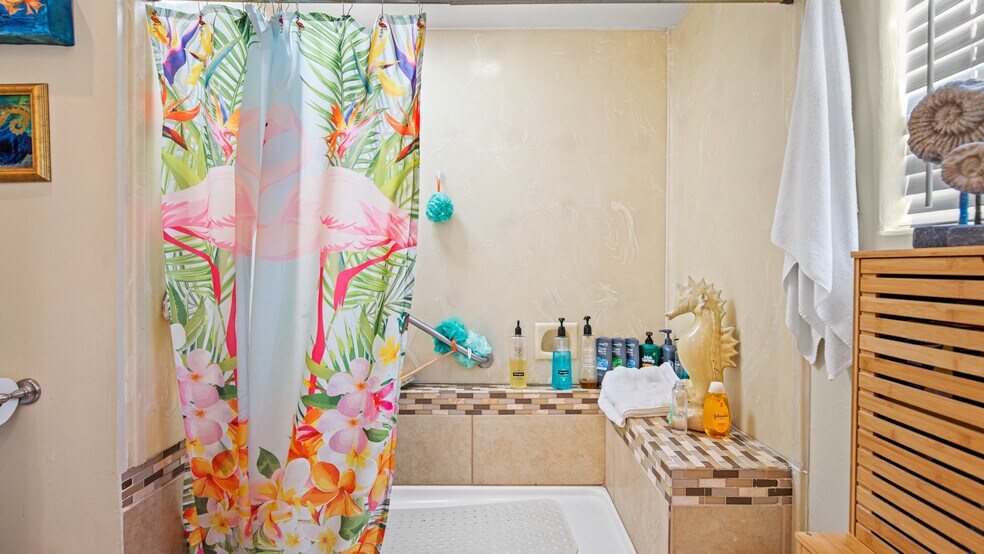 More Photos Of 1403 Rowena Way, Sacramento Specialty For Sale