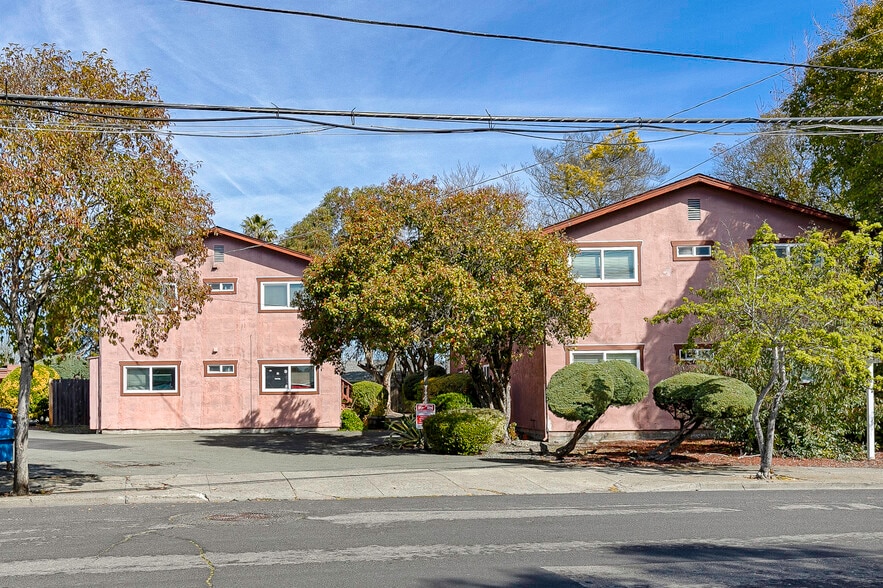 Primary Photo Of 7488 Bridgit Dr, Rohnert Park Apartments For Sale