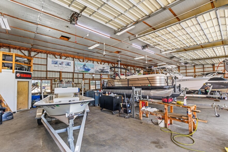 More Photos Of 30387 Cedar Neck Rd, Ocean View Flex For Sale