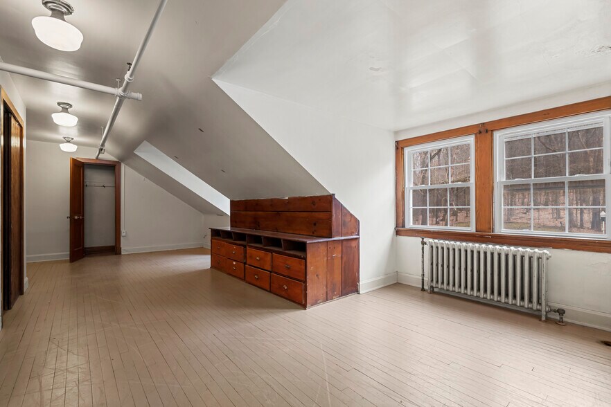 More Photos Of 535 Williamson Rd, Meadville Healthcare For Sale