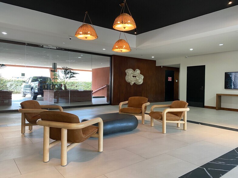 More Photos Of 3465 Camino del Rio S, San Diego Loft Creative Space For Lease