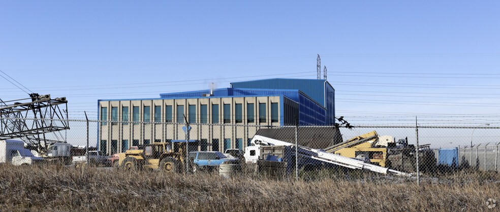 More Photos Of 9060 24th St NW, Edmonton Manufacturing For Sale