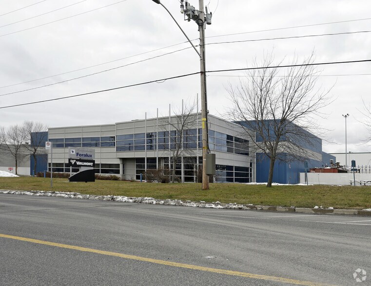 Primary Photo Of 2250 Rue Bombardier, Ste-Julie Manufacturing For Lease