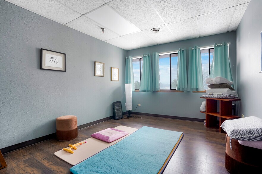 More Photos Of 5005 W 81st Pl, Westminster Office For Sale