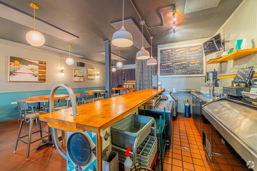 More Photos Of 848 Divisadero St, San Francisco Loft Creative Space For Lease