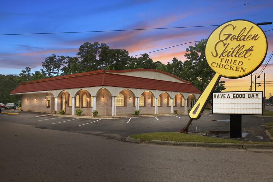 Primary Photo Of 167 US Highway 64 W, Plymouth Restaurant For Sale