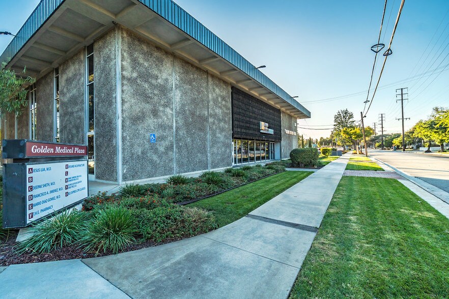 More Photos Of 360 E 7th St, Upland Medical For Lease
