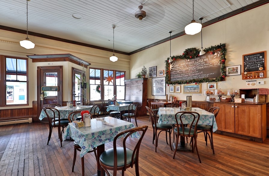 More Photos Of 55 N Main St, Rochester Restaurant For Sale