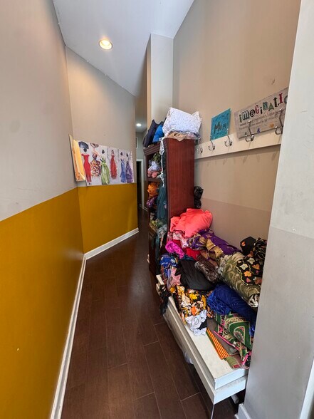 More Photos Of 1020 W Leland Ave, Chicago Apartments For Lease