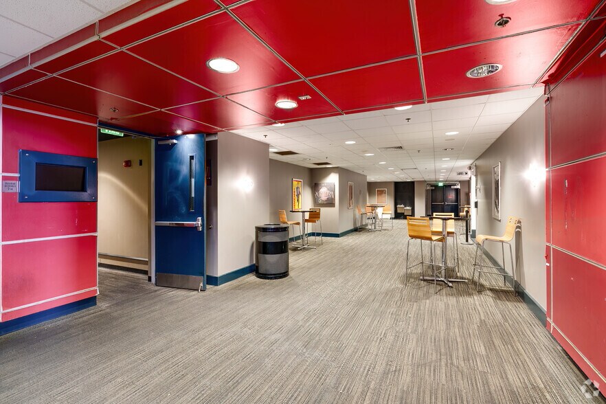 More Photos Of , Orlando Office For Sale