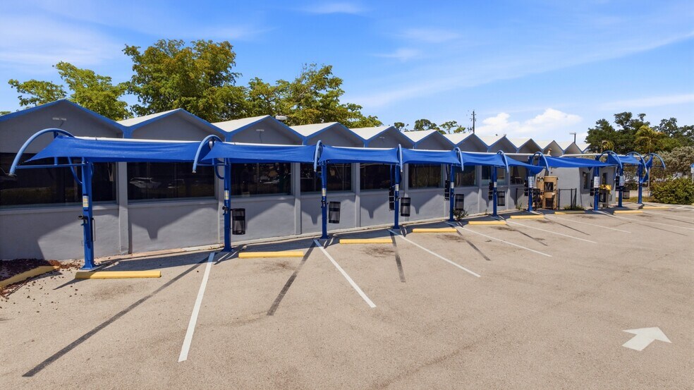More Photos Of 3821 Cleveland Ave, Fort Myers Carwash For Sale