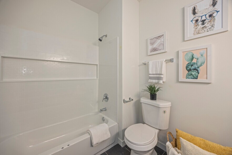 More Photos Of 2152 N 185th St, Shoreline Apartments For Sale