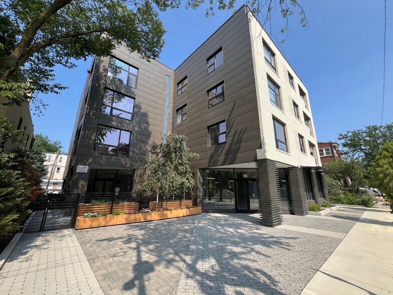 Primary Photo Of 5691 N Ridge Ave, Chicago Apartments For Sale