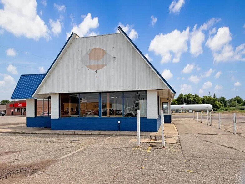 More Photos Of 1201 Craig Ave, Tracy Freestanding For Sale