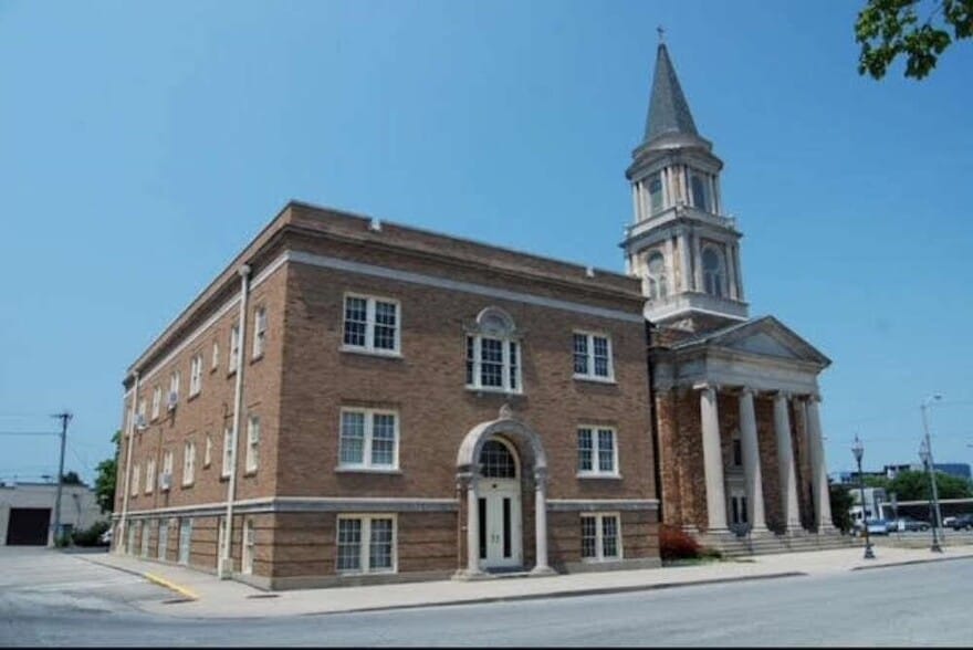 Primary Photo Of 100 S 10th St, Richmond Specialty For Sale