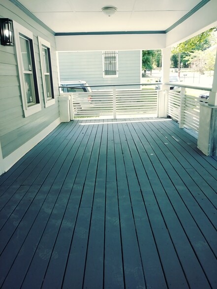 More Photos Of 1092 Sells Ave SW, Atlanta Specialty For Sale