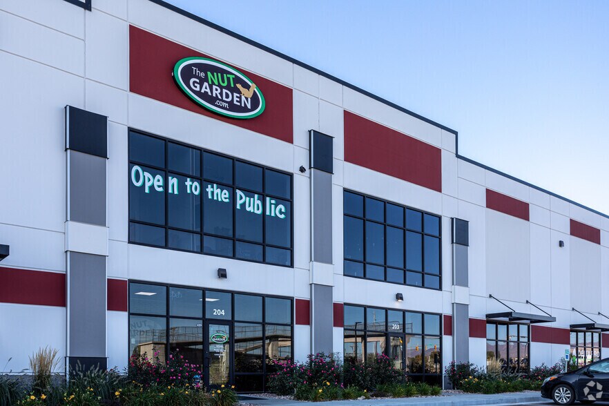 More Photos Of 13863 S 2700 W, Bluffdale Light Distribution For Sale