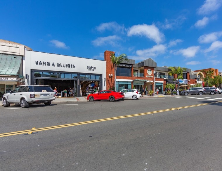 Primary Photo Of 7833-7851 Girard Ave, La Jolla Unknown For Lease