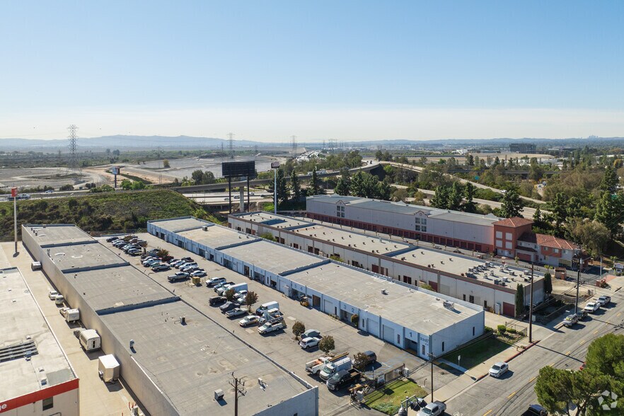 More Photos Of 2310 Central Ave, Duarte Warehouse For Lease