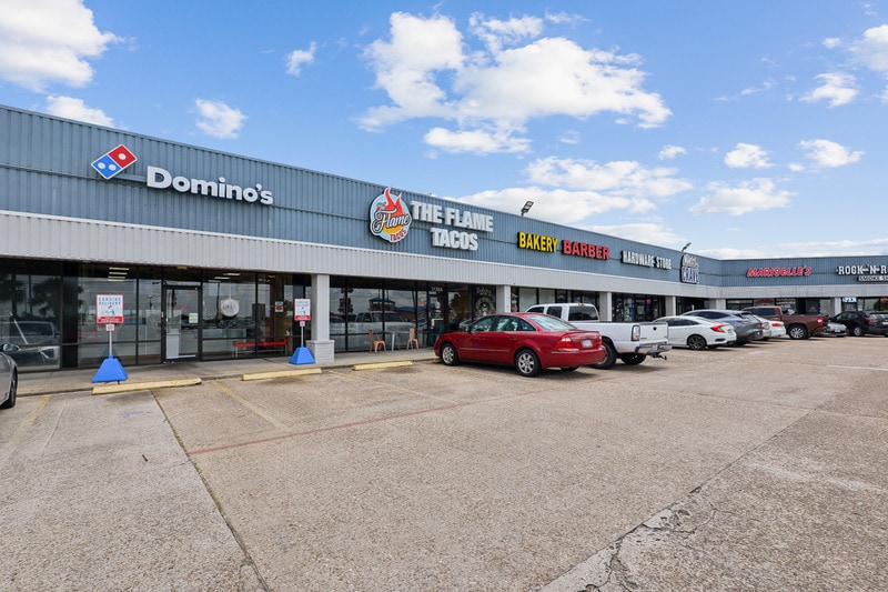 More Photos Of 3100-3150 Nasa Rd, Seabrook Unknown For Lease