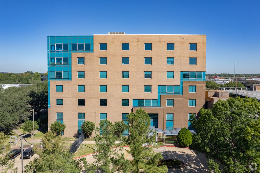 More Photos Of 5252 Hollister St, Houston Medical For Lease