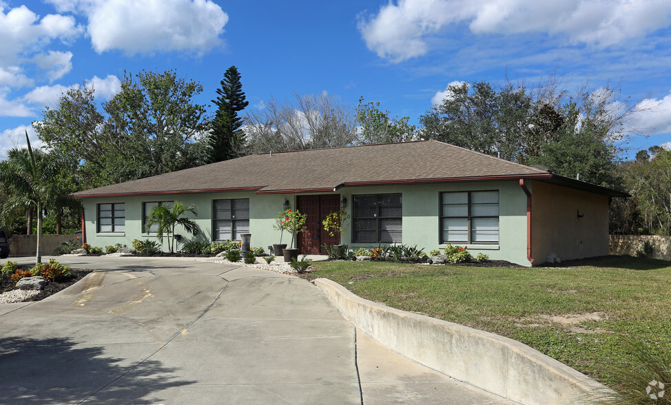 Primary Photo Of 2905 W Indian River Blvd, Edgewater Medical For Lease