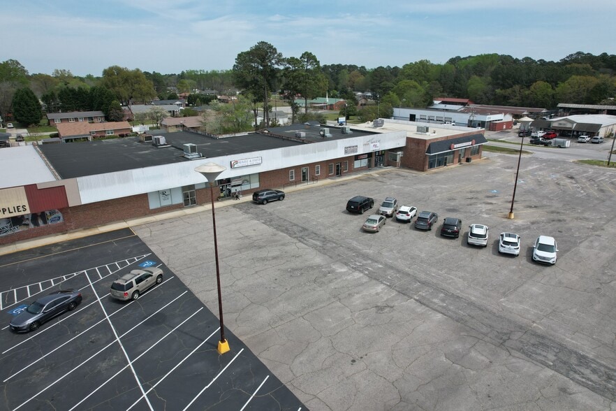 More Photos Of 906-946 Chesterfield Hwy, Cheraw Restaurant For Sale