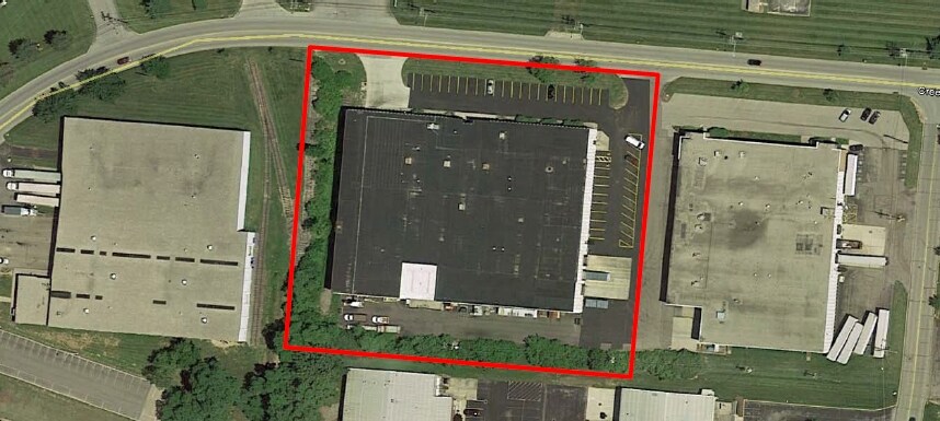 More Photos Of 6245 Creek Rd, Blue Ash Warehouse For Lease