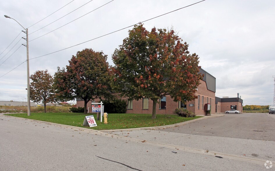 More Photos Of 1100 Skae Dr, Oshawa Warehouse For Lease