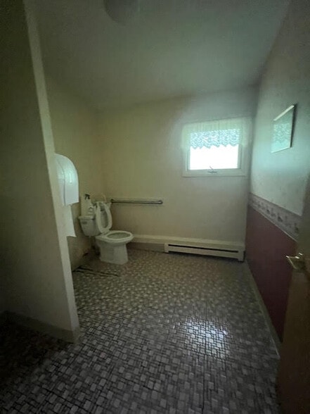 More Photos Of 5639 Walker Rd, Utica Specialty For Sale