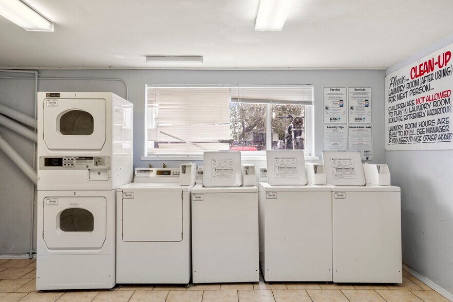 More Photos Of 316 E Brookside, Colorado Springs Apartments For Sale