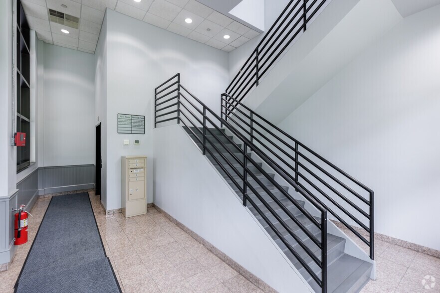 More Photos Of 733 Ridgedale Ave, East Hanover Industrial For Sale