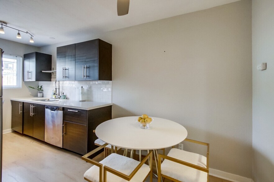 More Photos Of 4344 Van Dyke Ave, San Diego Apartments For Sale