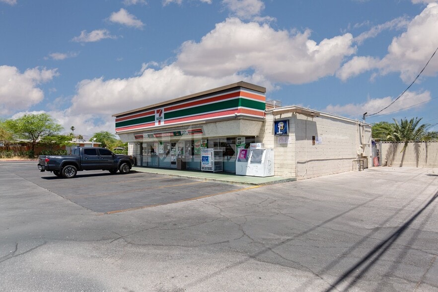 More Photos Of 4800 W Washington Ave, Las Vegas Convenience Store For Sale