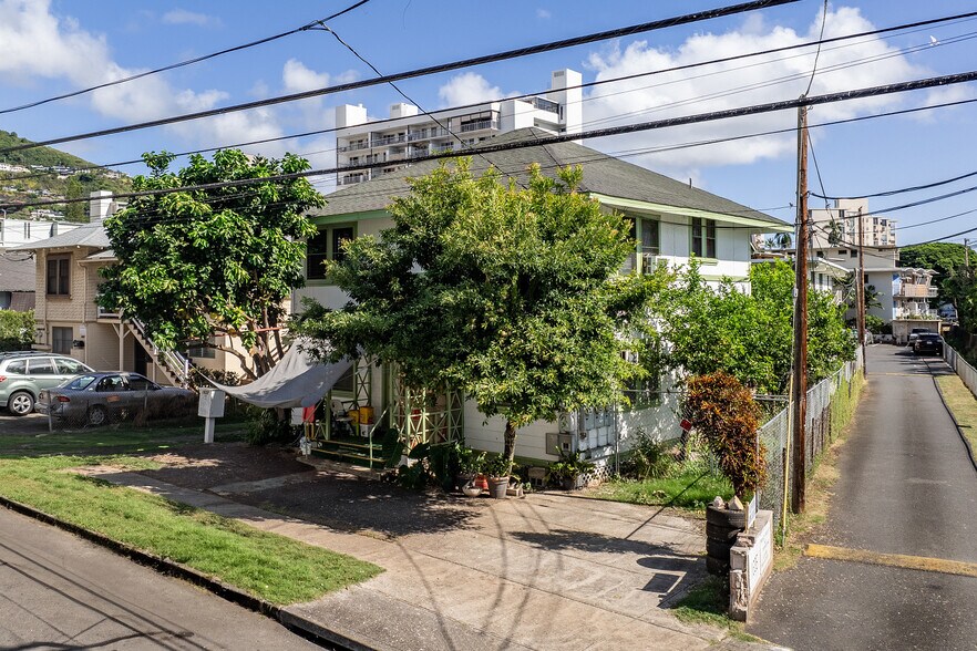 More Photos Of 1637 Kewalo St, Honolulu Apartments For Sale