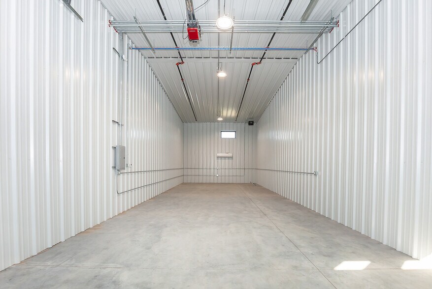 More Photos Of 1585 NW Gettysburg Ln, Waukee Flex For Sale