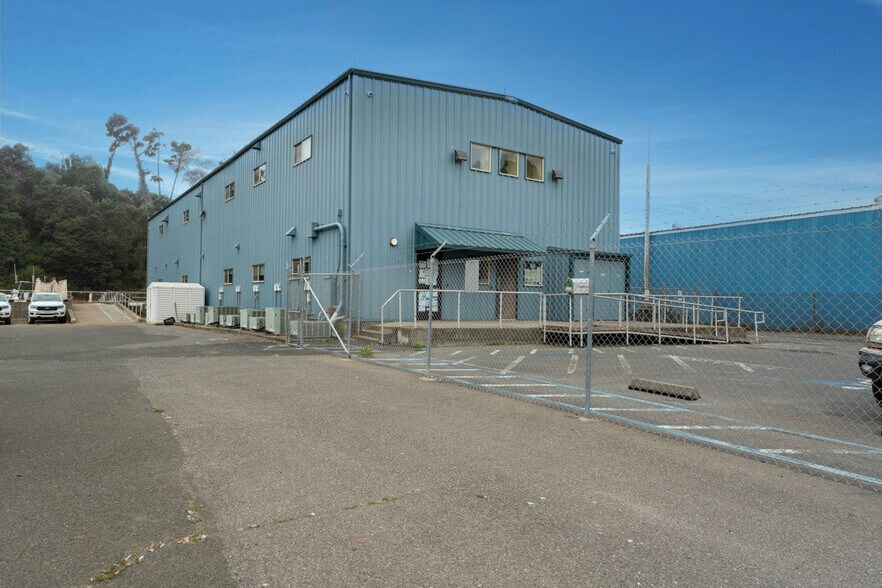 Primary Photo Of 32330 N Harbor Dr, Fort Bragg Office For Sale