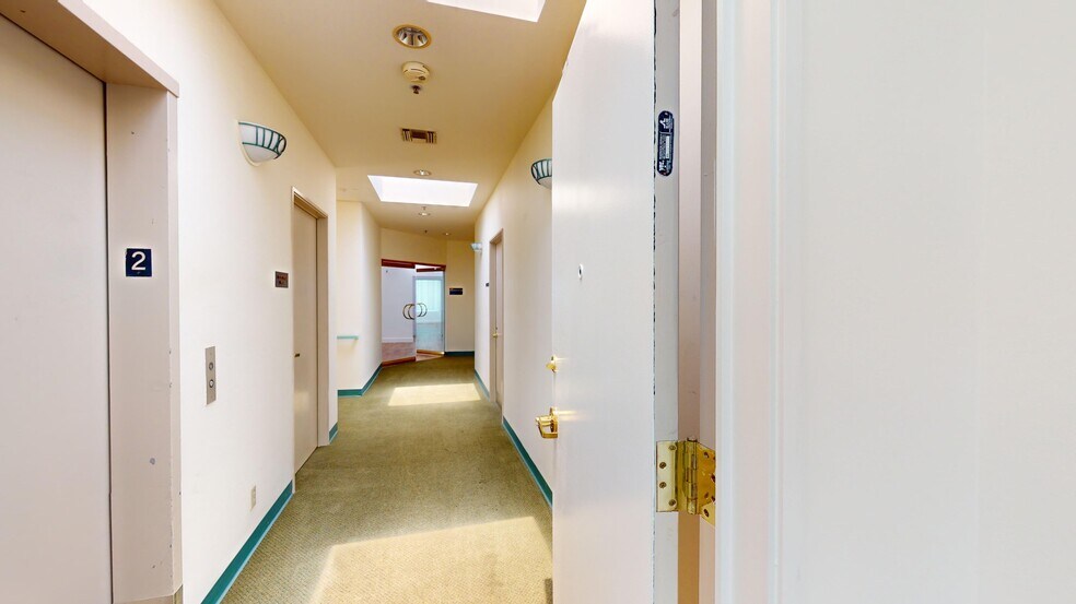 More Photos Of 1415 W Magnolia Blvd, Burbank Office Residential For Lease
