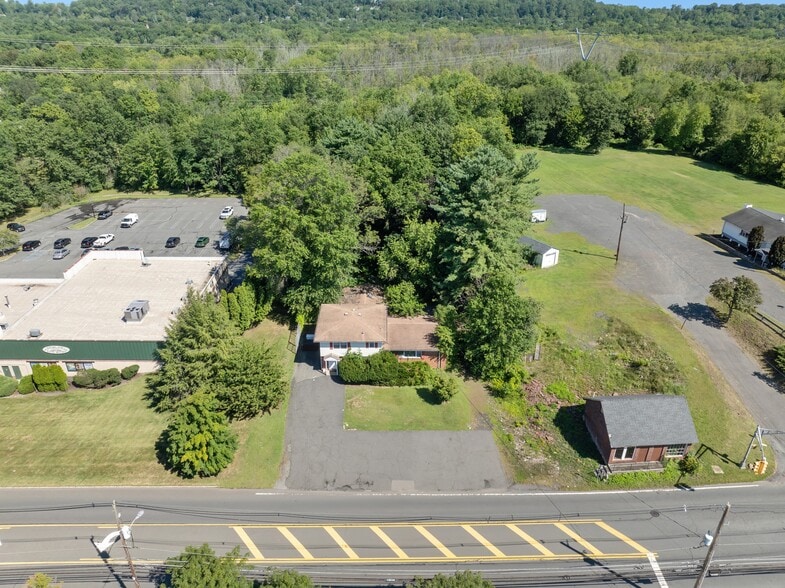 Primary Photo Of 1158 Valley Rd, Stirling Veterinarian Kennel For Sale