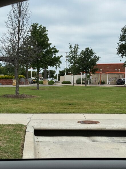 More Photos Of 400 Stonebrook Pky, Frisco Medical For Lease