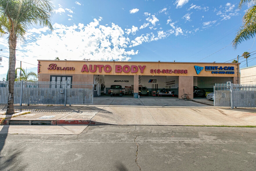 Primary Photo Of 10837 Burbank Blvd, North Hollywood Auto Repair For Sale