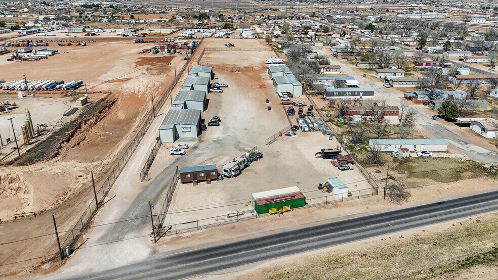 More Photos Of 5405 E Highway 80, Midland Warehouse For Lease