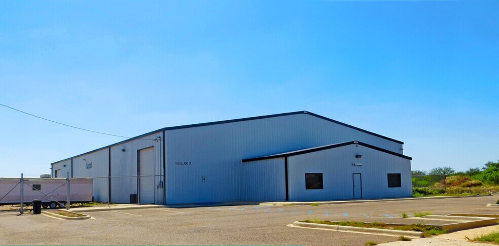 Primary Photo Of 149 Eagle Ford Rd, Cotulla Warehouse For Sale