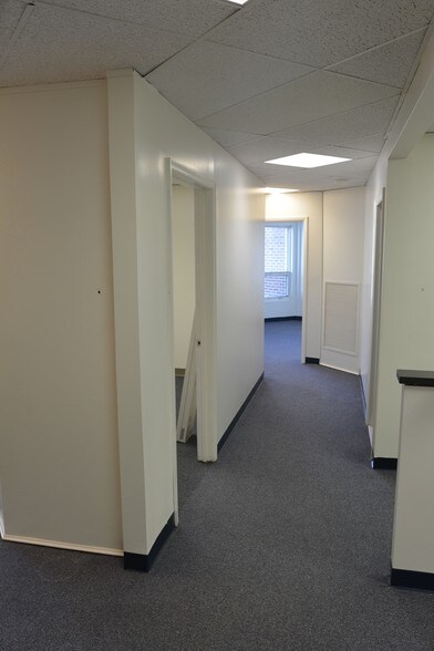 More Photos Of 1820 Michael Faraday Dr, Reston Office For Lease