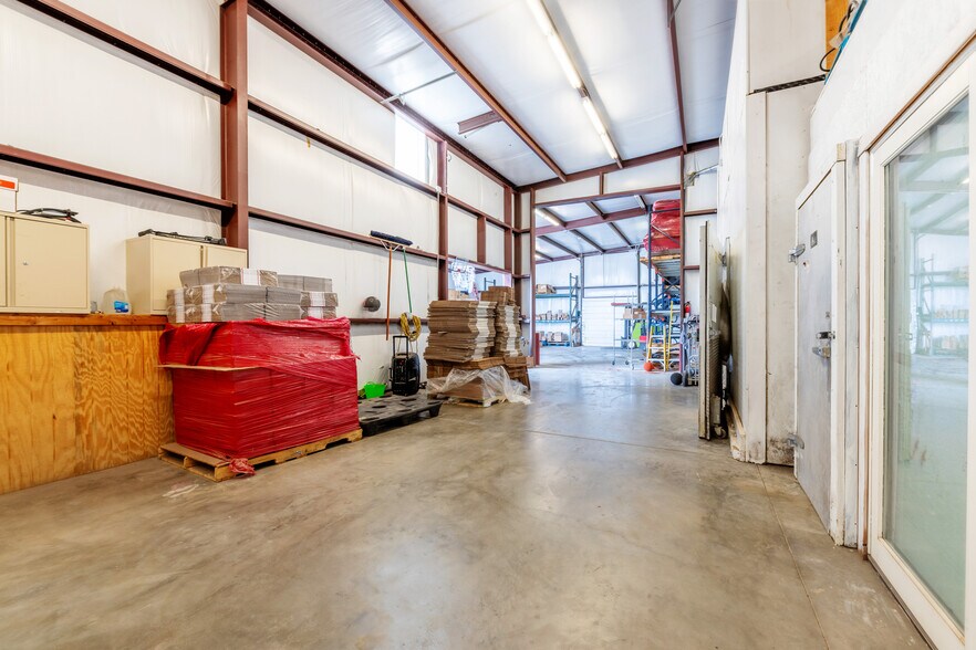 More Photos Of 10630 Private Road 1310, Wolfforth Industrial For Sale