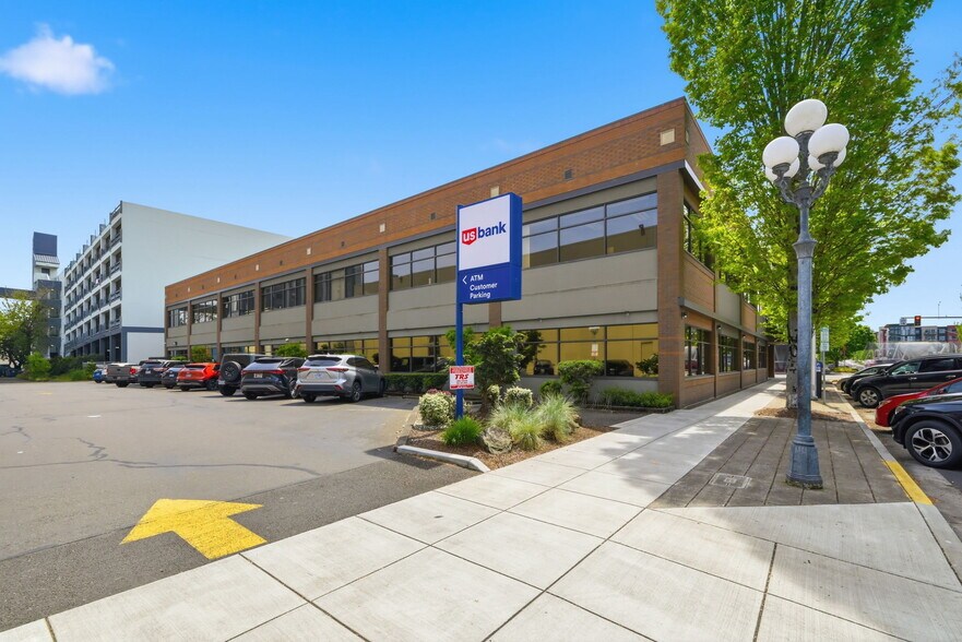 More Photos Of 198 Commercial St SE, Salem Office For Sale