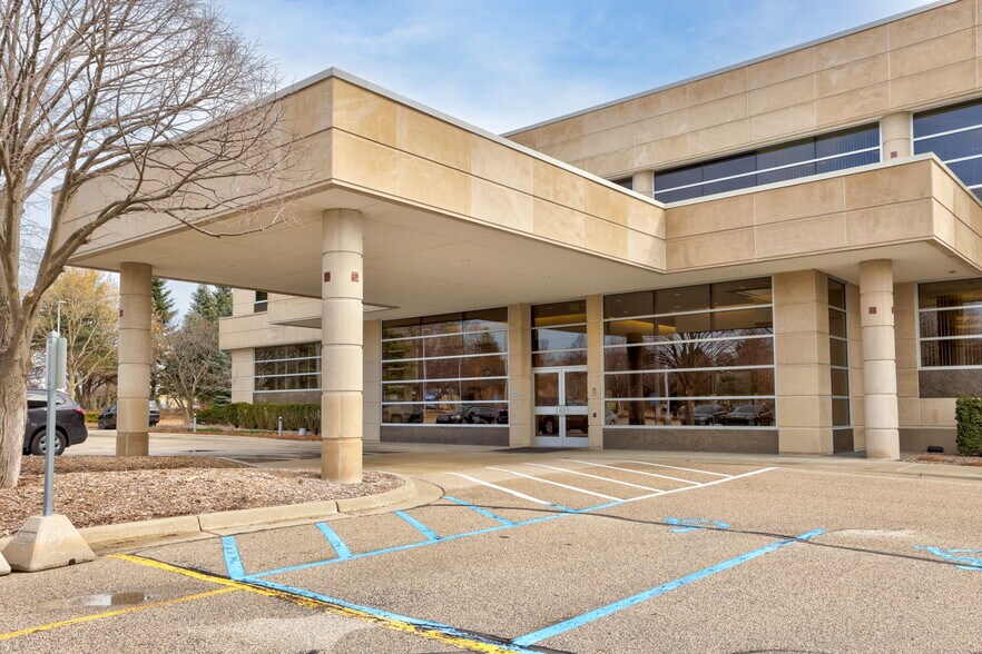 More Photos Of 1 Mutual Ave, Frankenmuth Office For Lease