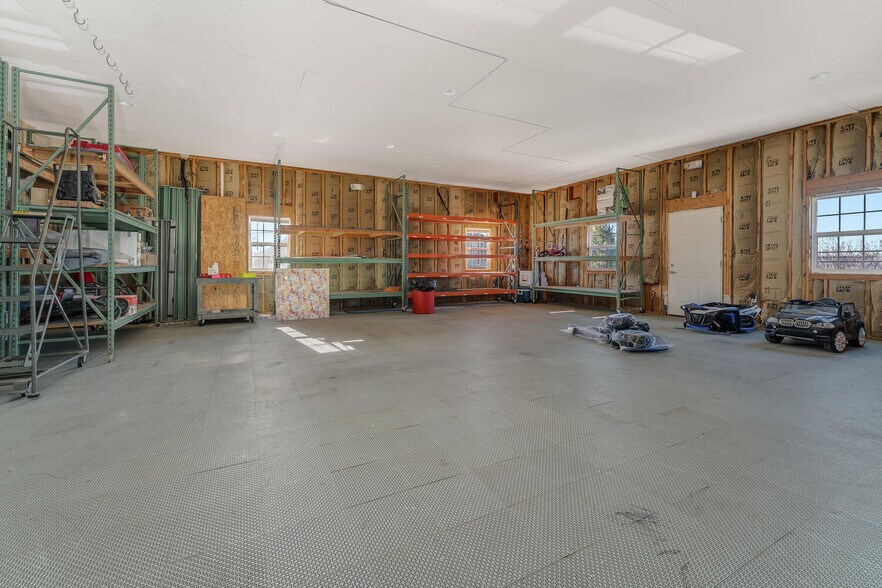 More Photos Of 615 3rd Ave, Alpha Freestanding For Sale